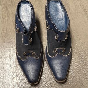 Women’s Blue Leather Dress Shoes